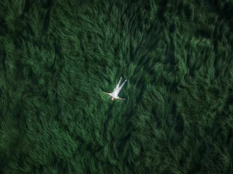 个人_石臼湖草海-1