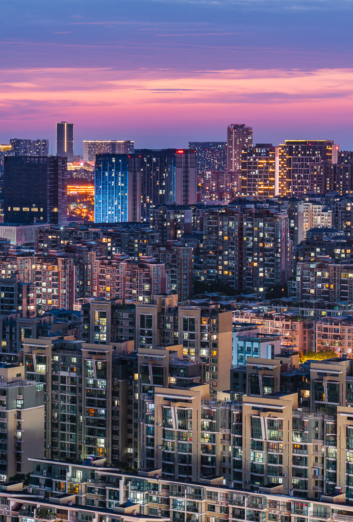 日常随拍_万家灯火晚霞