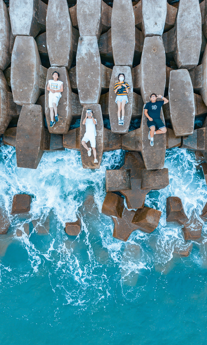 航拍_青岛躺在海边